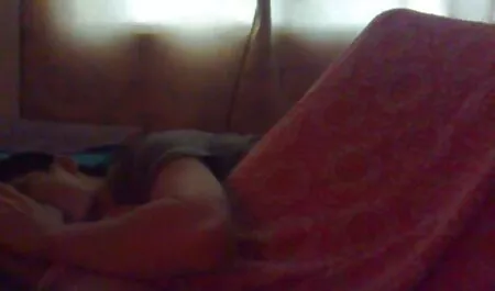 美しい日焼けした彼女は恋人に与えていた エッチ 動画 女子 向け
