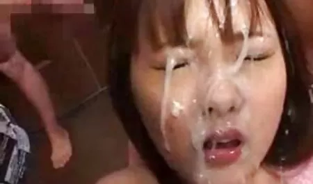 彼のガールフレンドにオルガスムを与える男は待望の 女性 の ため の av