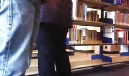 ロシアの愚痴は人に撮影され、三人組で性交する 女性 向け 動画 r18