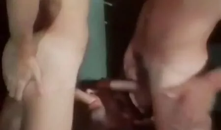 二つの若いレズビアン彼女 女子 用 アダルト ビデオ