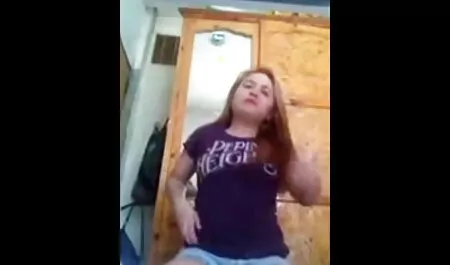 ください、脆弱な女の子の大きなコック彼 女 の ため の アダルト