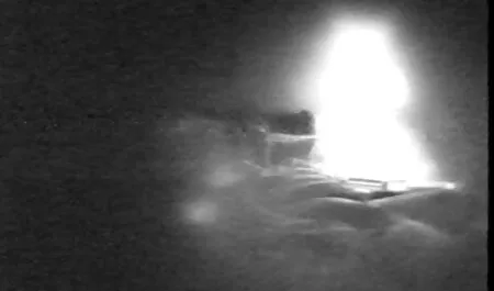 かわいい隠れたcam 女性 無料 av masturbate滑り
