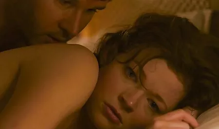 蒸し暑い愚痴を持って楽しみとともにaホットコルト 女性 の ため の アダルト ビデオ