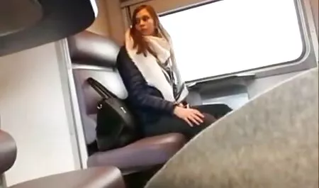 キッチンでキスする彼女 女性 の ため の アダルト 動画