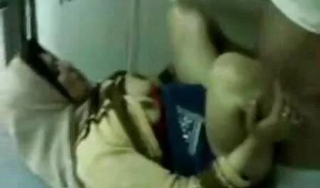 男単に成熟したコックとaかわいい学生で制服 女性 専用 アダルト 動画 無料