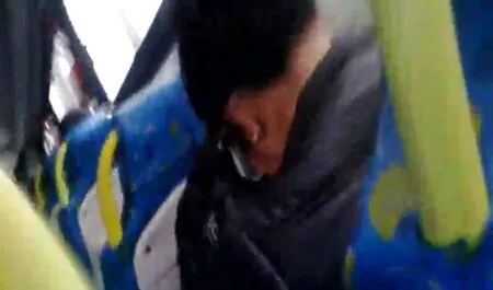 茶色の髪の女の子が鋳造に来て、私が値することを証明し始めた えろ 動画 女 向け